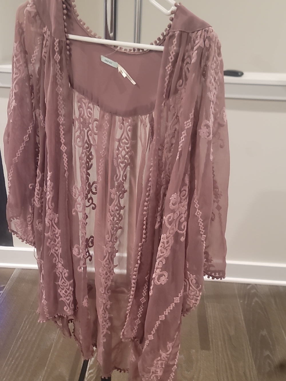 Kimchi Blue Dusty Mauve Embroidered Sheer Kimono